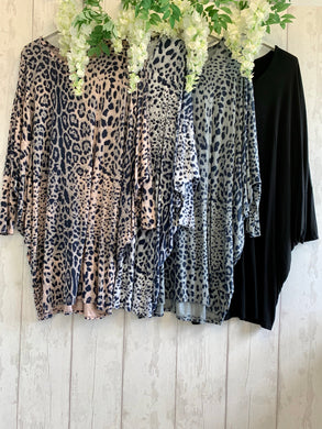 Leopard Print Batwing Tunic / Top